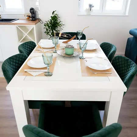 ヴィラ Majori ザダル