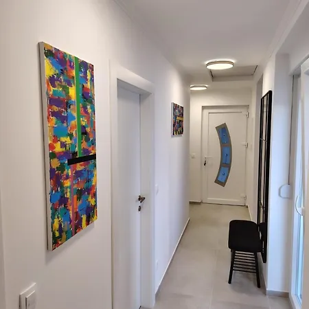 Majori ヴィラ ザダル