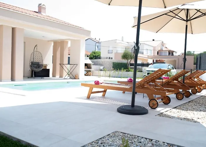 Villa Majori