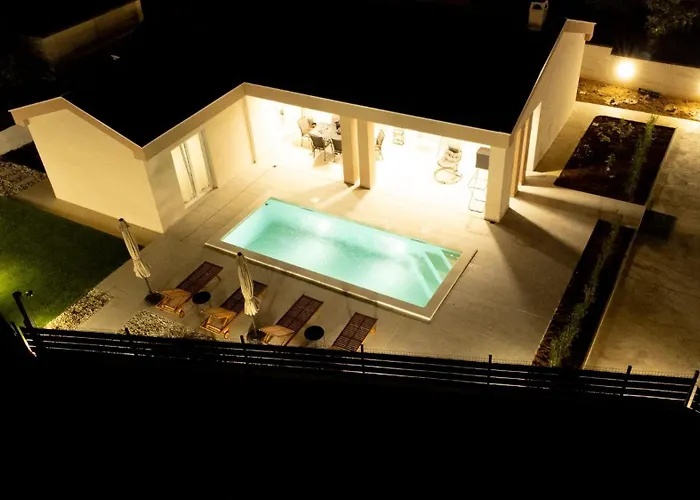 Villa Majori *