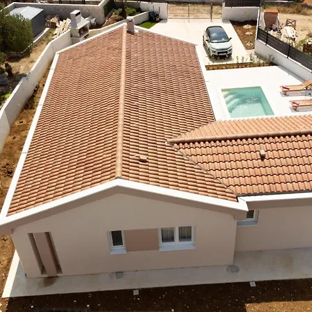 别墅 Majori 扎达尔